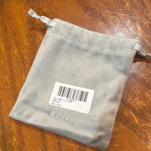 Wosado Gray Drawstring Pouch - Picture 1 of 3
